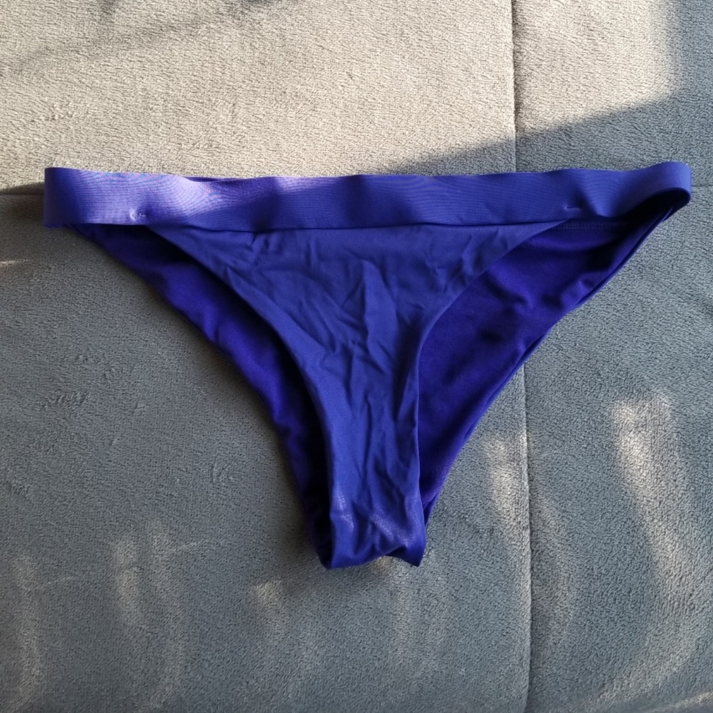 H&M bikini bottoms